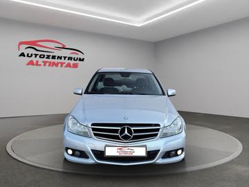 صورة 5 لـ 2012 Mercedes-BENZ C 220
