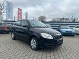 Skoda Fabia Classic 1.2 Tüv Neu +  1 jahr Garantie - Skoda Fabia: Classic