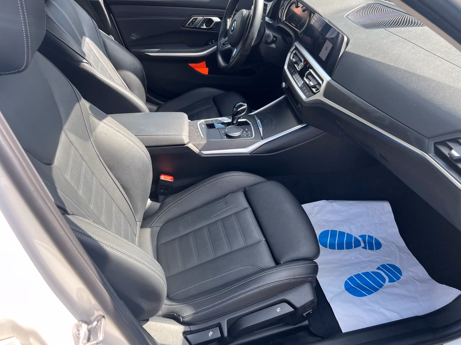 BMW 330 i xDrive Touring Luxury Line Pano