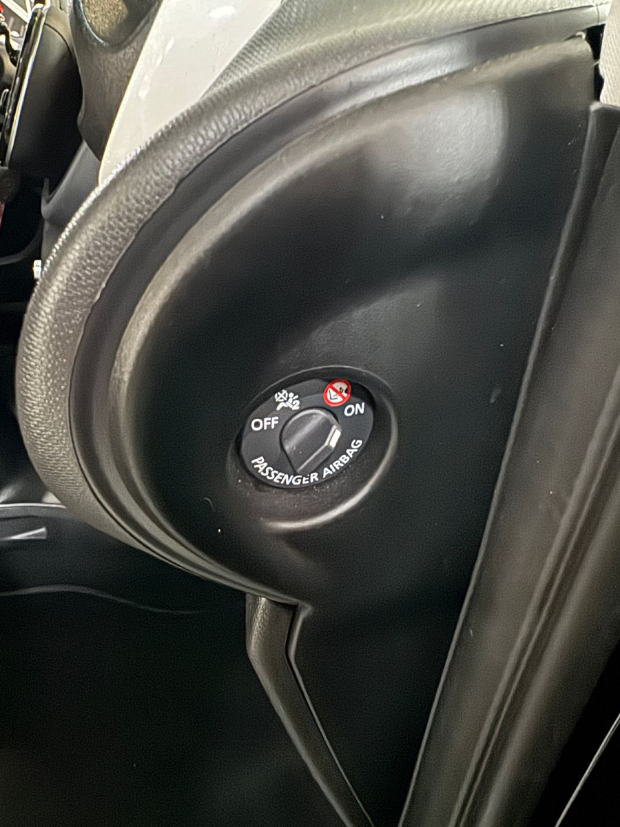 Fahrzeugabbildung Smart ForTwo Coupe 52 KW FACELIFT TEMPOMAT KLIMA SHZT