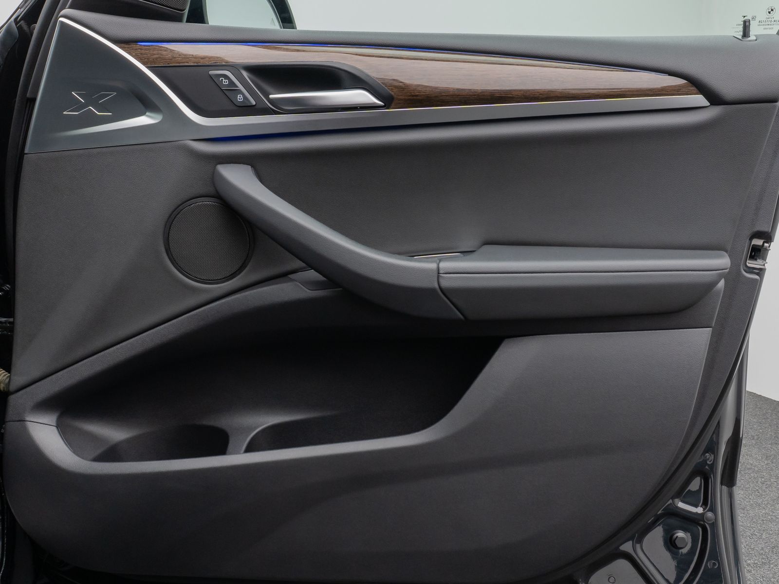 Fahrzeugabbildung BMW X3 xD30i xLine Panoram Kamera HiFi Komfort Sport