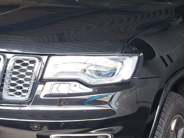 Jeep Grand Cherokee - 4