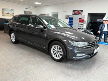 Volkswagen Passat VariantPassat BusinessR.Kamera1.HdCarPlaySHZ V+H