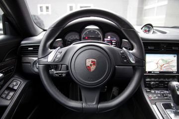 Porsche 991 Turbo*ACC,PDCC,LED,Chrono,Carbon,Sitzbelüft*