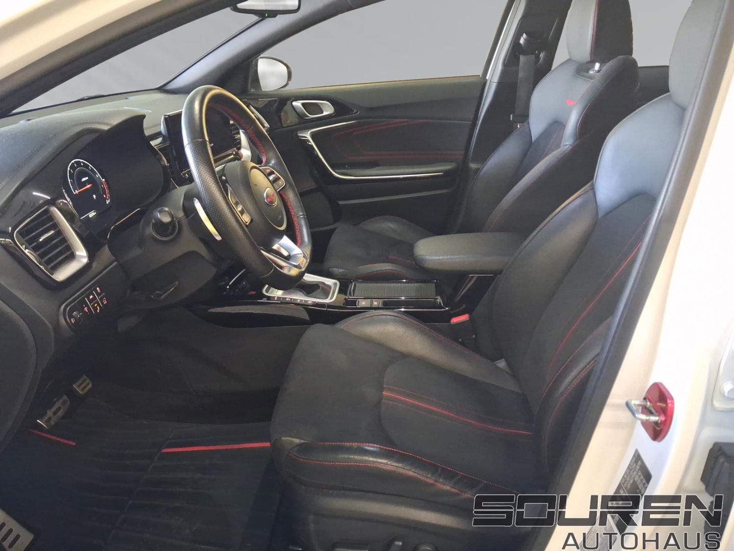 Kia ProCeed GT 1.6T DCT PANORAMA KOMFORT-PAKET NAVI 