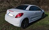Peugeot 207 CC Platinum 120 Platinum Black&White Leder - Peugeot 207 in Solingen