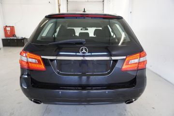 Mercedes E 300 - 9
