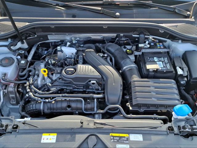 Q2 35 TFSI S-TRONIC ADVANCED