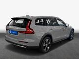 Volvo V60 Cross Country B4 D AWD Plus - Volvo V60 Cross Country mit Anhängerkupplung