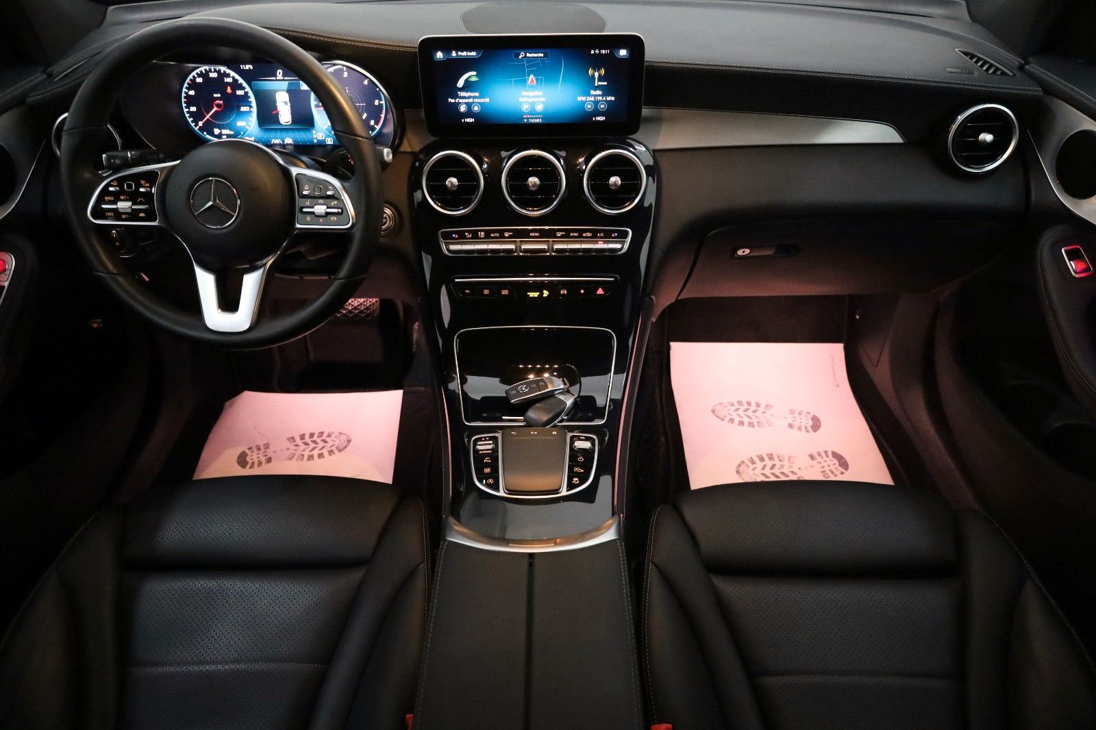 Fahrzeugabbildung Mercedes-Benz GLC 200 d ,Leder,Navi,LED,SH,360Kamera,ACC