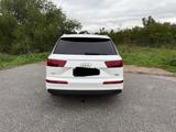 Audi Q7 e-tron 3.0 TDI quattro tiptronic - - Audi Q7 Hybrid (Diesel/Elektro): Automatik