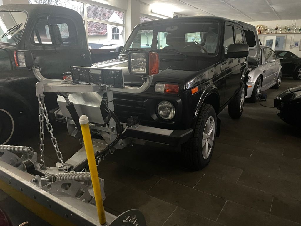 Lada Niva