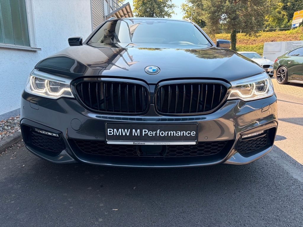 Image of BMW 540