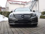 Mercedes-Benz E 350 Cabriolet E 350 CDI BlueEFF. AVANTGARD... - Mercedes-Benz E 350 aus 2011: Cabrio