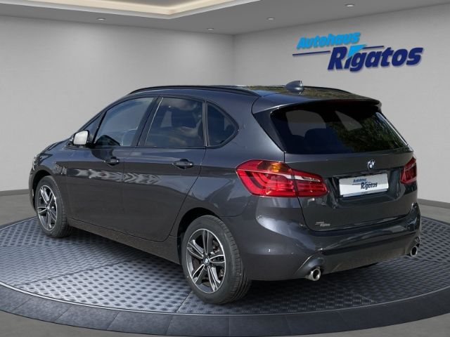 Fahrzeugabbildung BMW 218 Active Tourer xDrive Sport Line Autom., Navi