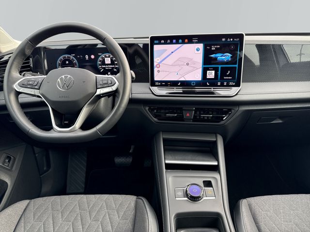 Tiguan 1.5 eTSI Life DSG *Navi*AHK*el.Heckklappe