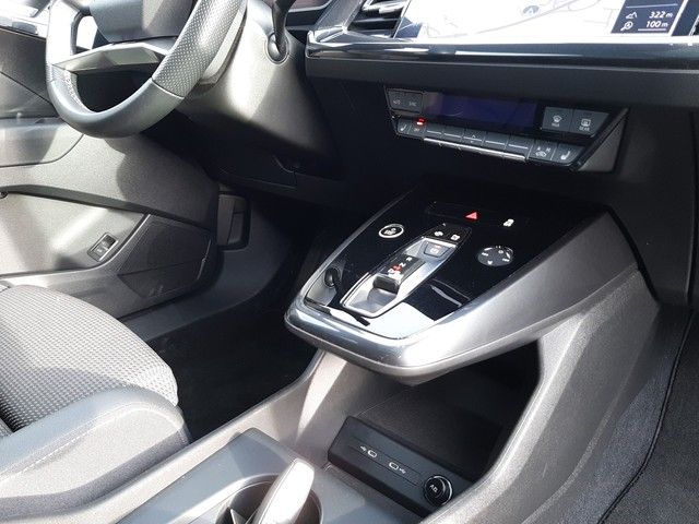 Fahrzeugabbildung Audi Q4 e-tron S line 40 Navi Pano eleHeck Kamera