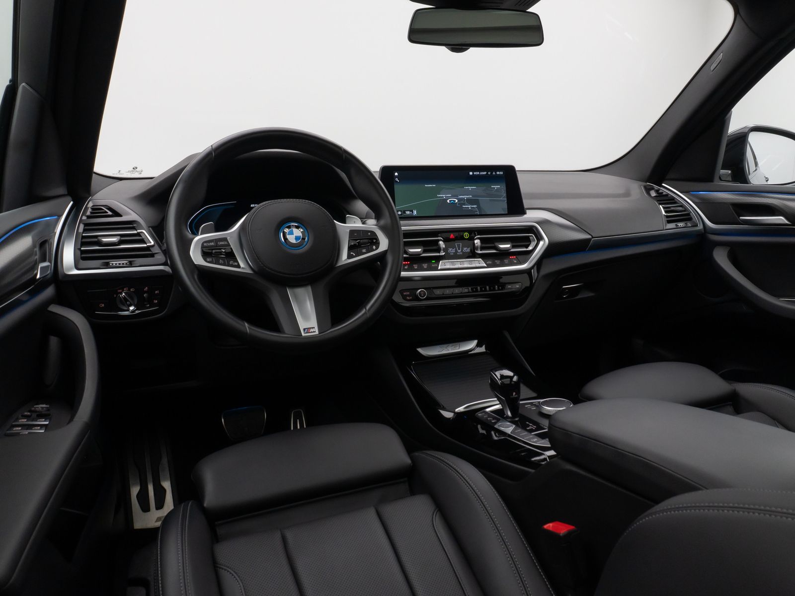 Fahrzeugabbildung BMW X3 xD30e M Sport Panorama Laser 360°HUD Komfort