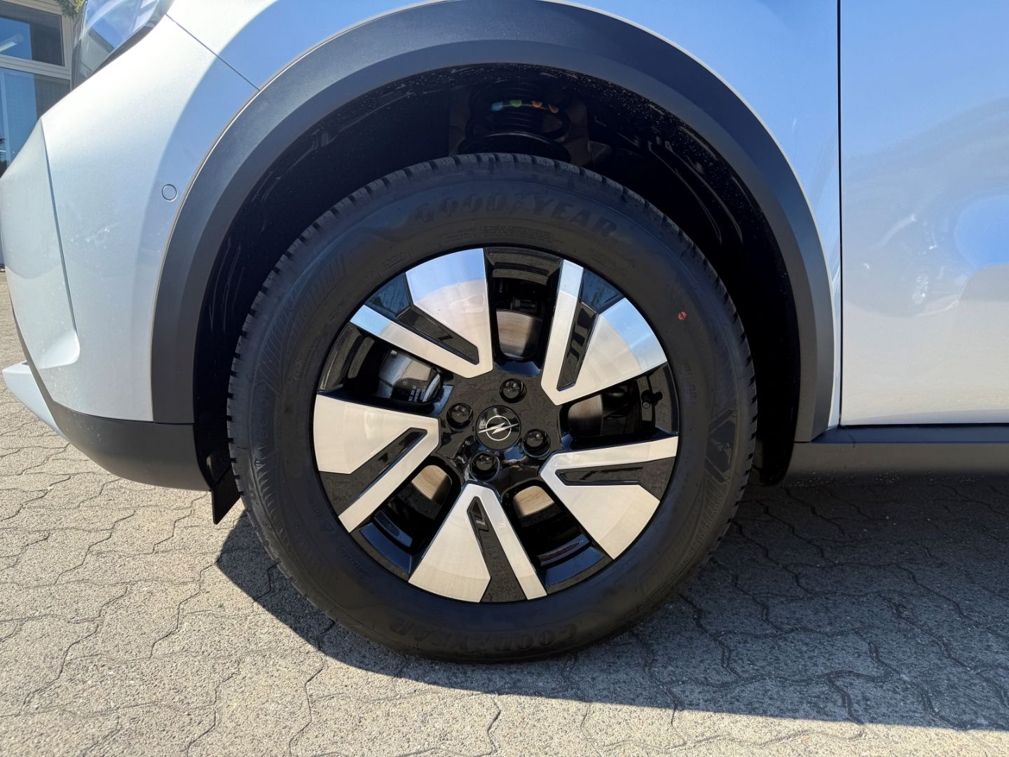 Opel Frontera - Bild 4