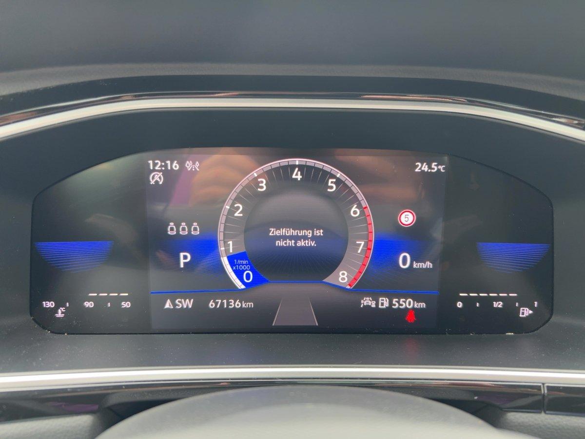 Volkswagen T-Roc R-Line 4M 2.0 TSI DSG BEATS+PANO+STH+RFK, миниатюра 16