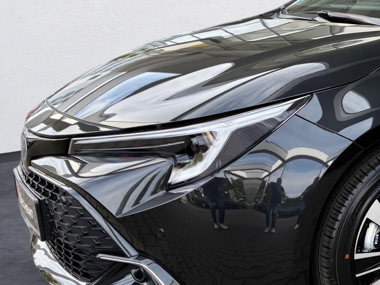 Fahrzeugabbildung Toyota Corolla TS Teamplayer 2.0-l-Hybrid KAMERA LED AC