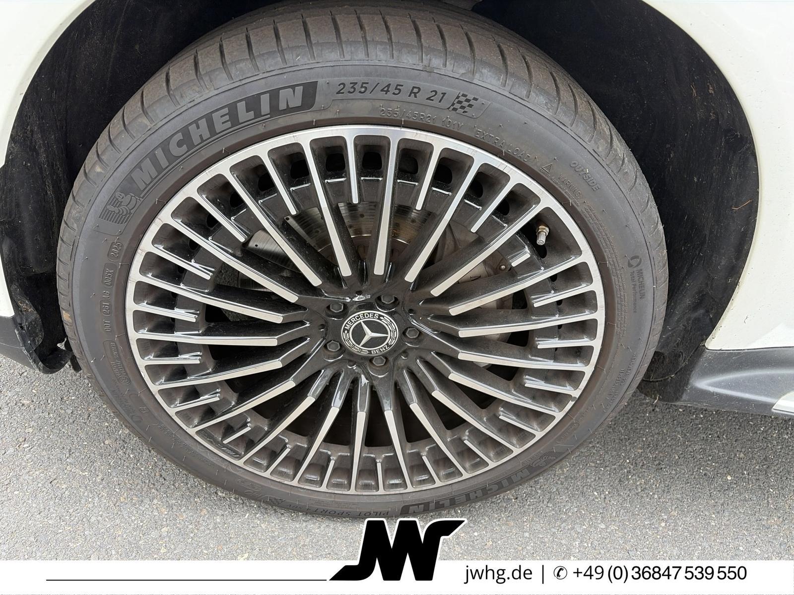 Mercedes-Benz EQC400 AMG Line UVP88t€ 21"|Distronic|360°K|Memo