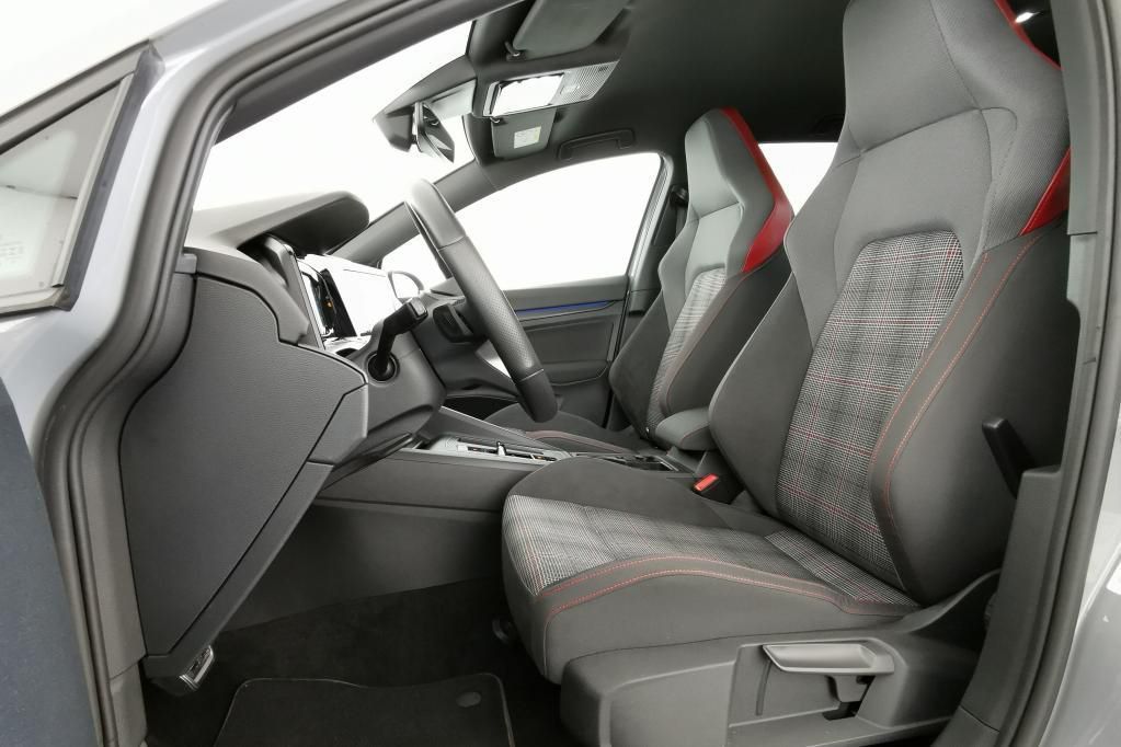Volkswagen Golf GTI 2.0 TSI DSG RFK*PDC*Tempo*Klima*NAV*SH