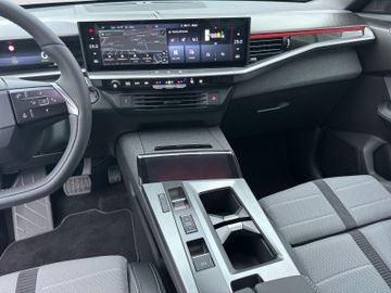 Fotografie 12 des Opel Grandland (X) Grandland 1.2 Ultimate Allwetter Matrix Head-Up