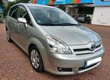 Toyota Corolla Verso 7 sitzer Diesel 2,2 1... - gebrauchte Toyota Corolla Verso aus dem Jahr 2005