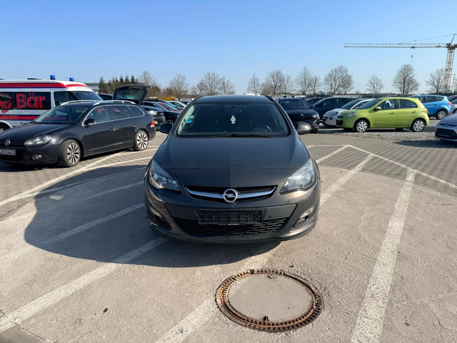 Opel Astra 2.0 CDTI Edition Automatis TÜV bis 11/2026