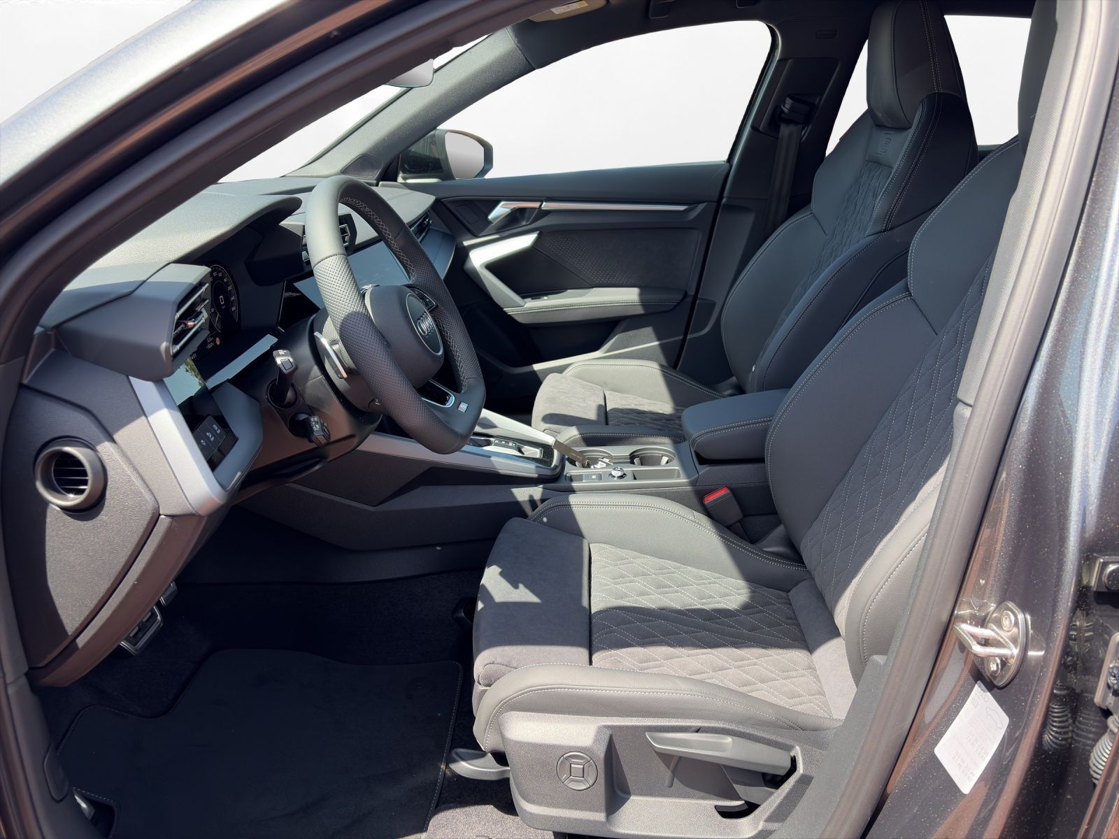 Audi A3 Sportback TFSIe S-LINE+AHK+MATRIX+NAVI+KAMERA imagem 2