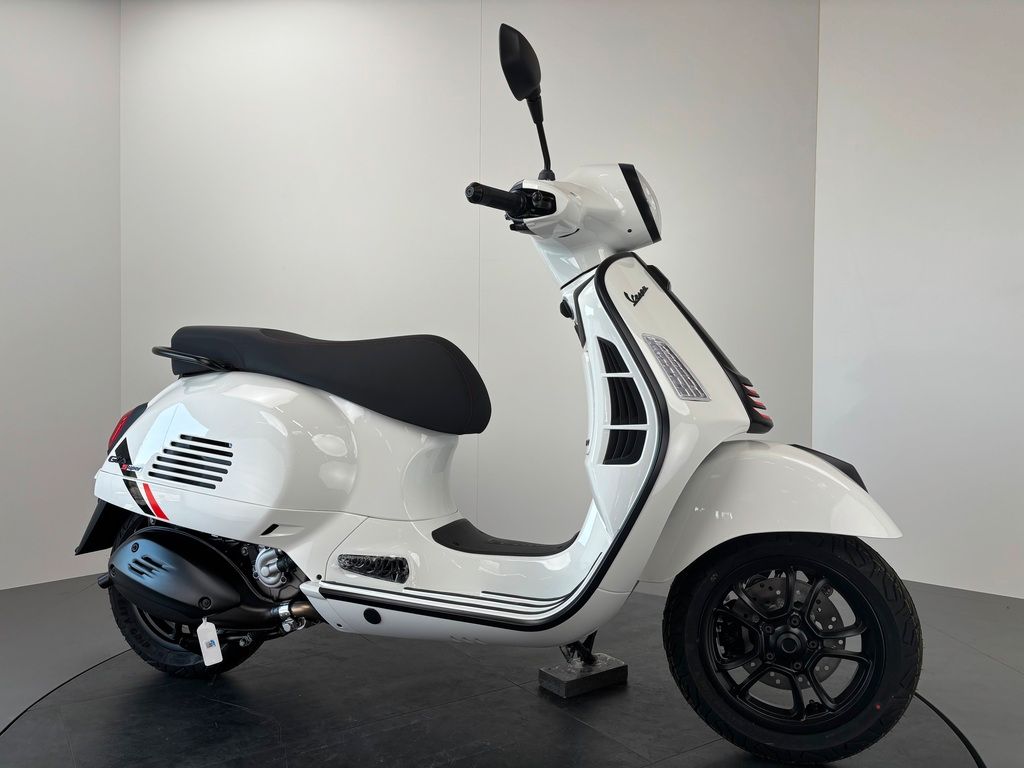 Fahrzeugabbildung Vespa GTS 310 FL SuperSport *NEUFAHRZEUG 2026*
