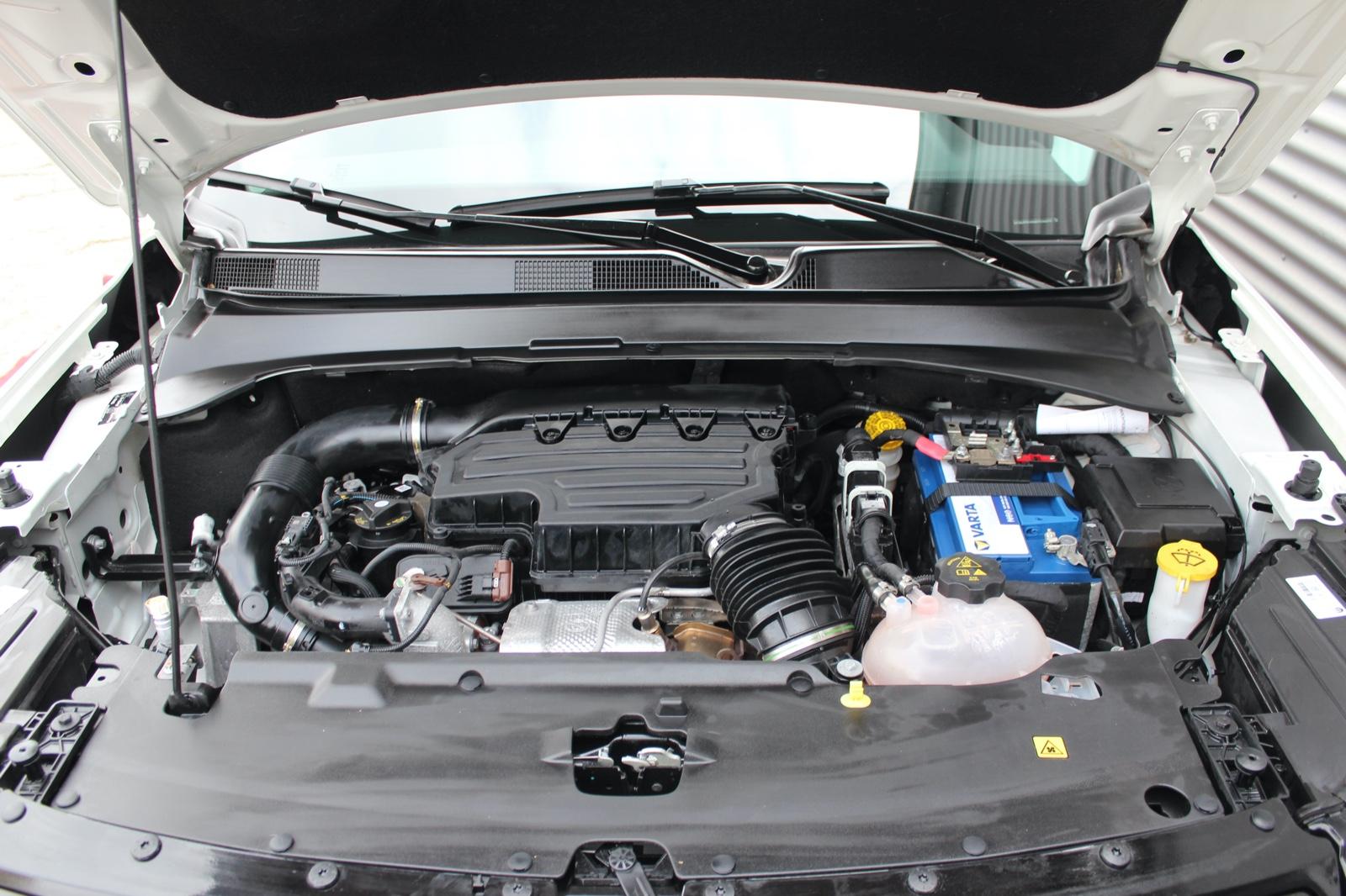 Jeep COMPASS LONGITUDE FWD KLIMA LED PDC 6.GANG