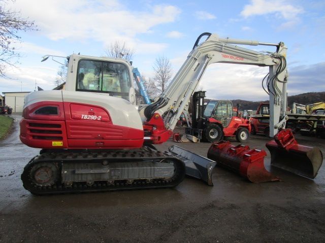 Takeuchi TB 290-2 Powertilt + Schnellwechsler + 4 Löffel