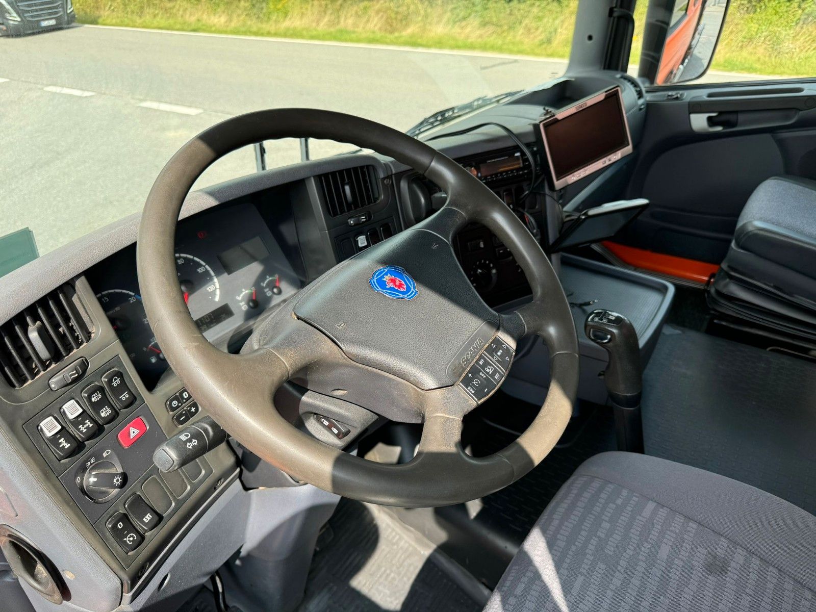 Fahrzeugabbildung Scania R 500 V8 SZM  PK29002 4x hydr. 4-Punkt Abstz 6x4