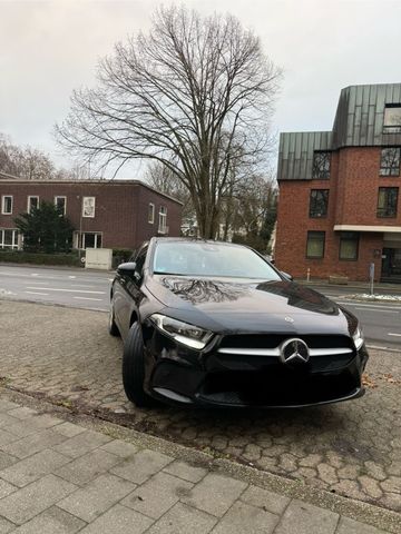 MERCEDES-BENZ A 250 e Advanced DCT Advanced