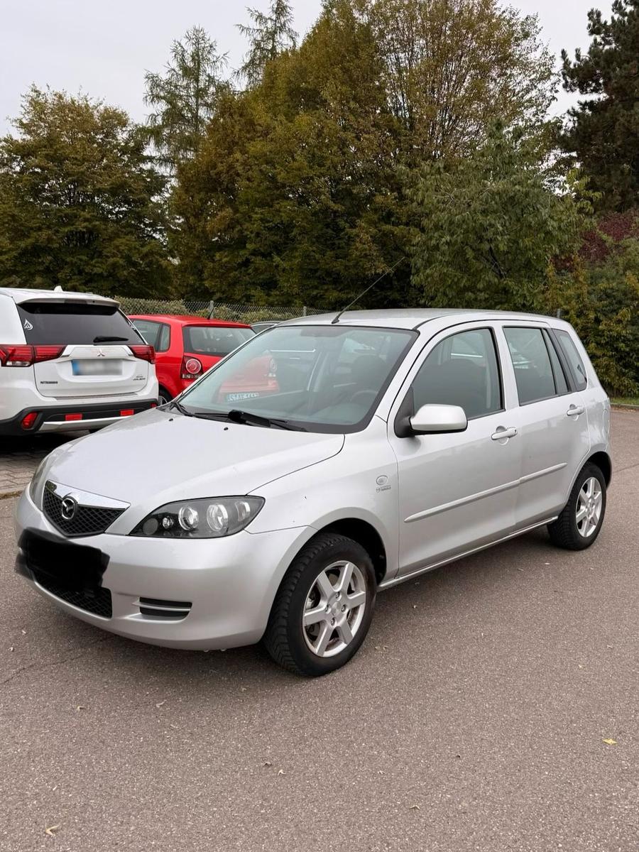 Mazda 2