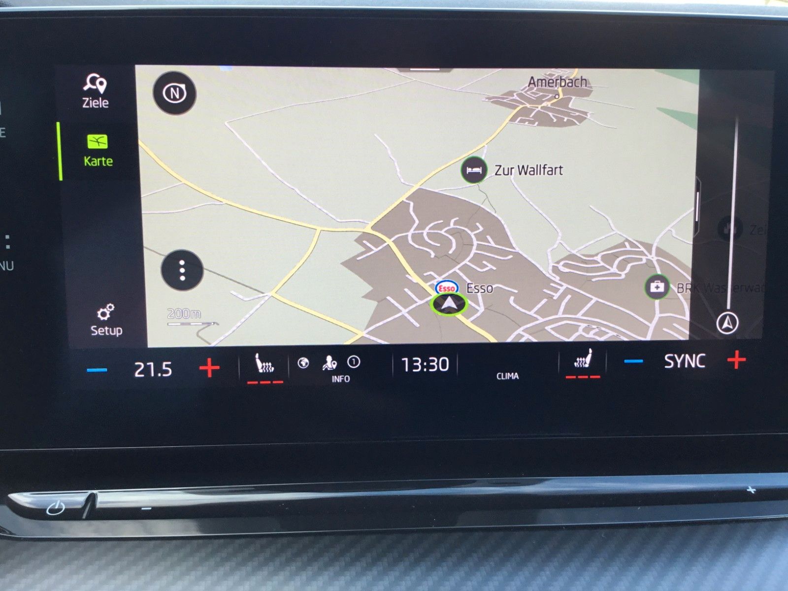 Fahrzeugabbildung SKODA Octavia Combi RS 2.0 TSI DSG+AHK+Head up+Matrix