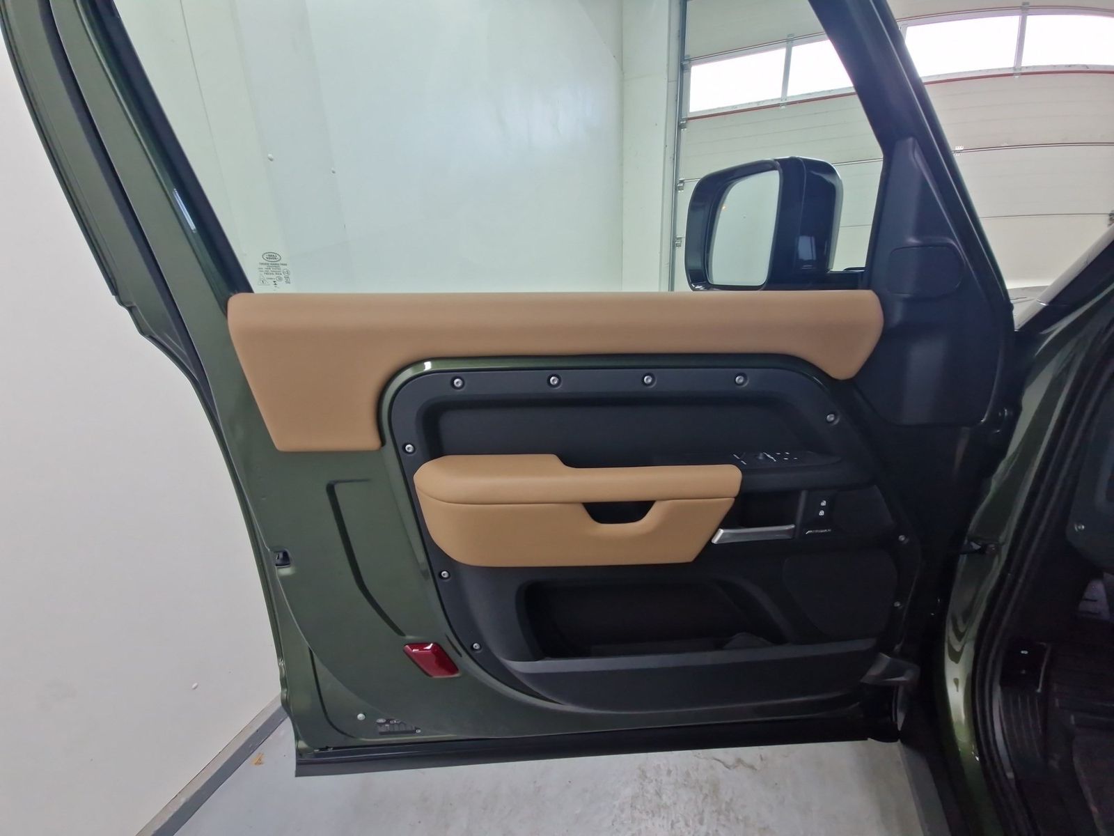 LAND ROVER Defender 90 D350 X-Dynamic SE AHK Matrix 22-Zoll – Bild 20
