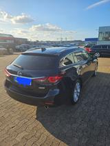 Mazda 6 2.2 SKYACTIV-D 175 i-ELOOP Sports-Line Spo... - blaue Mazda 6