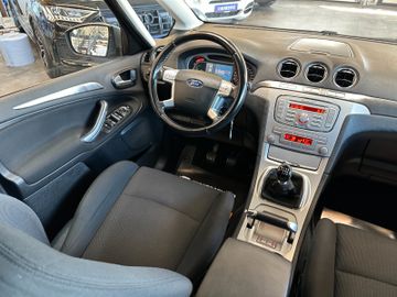 MYAUTOCENTER – Gebraucht- und Jahreswagen mit Werkstattservice in Pfaffenhofen Ford S-Max *MEMORY*SitzHZ*2-ZONEN*StandHZ*