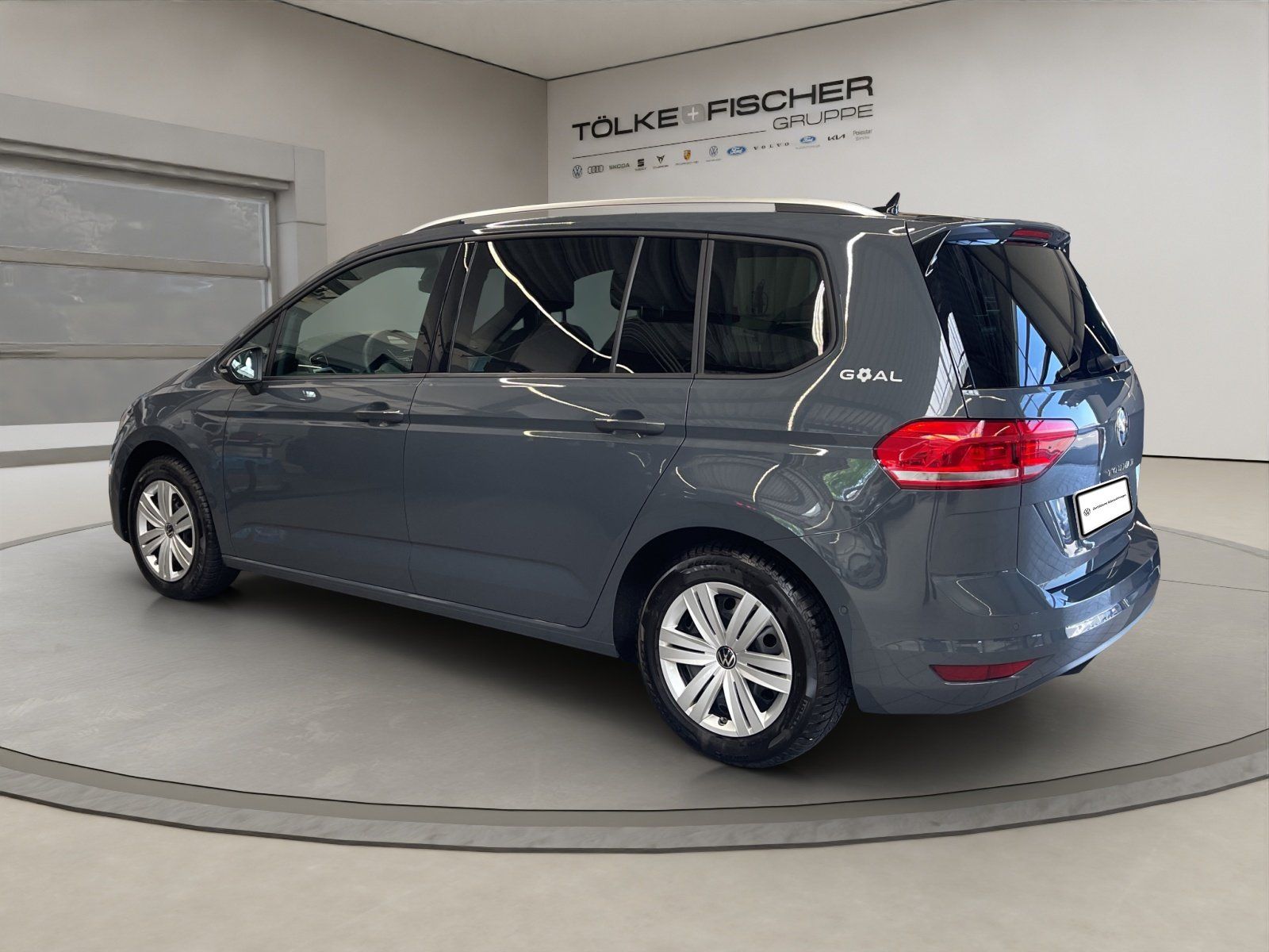 Volkswagen Touran BMT 1.5 TSI Comfortline ACC AUT Navi LM foto 4