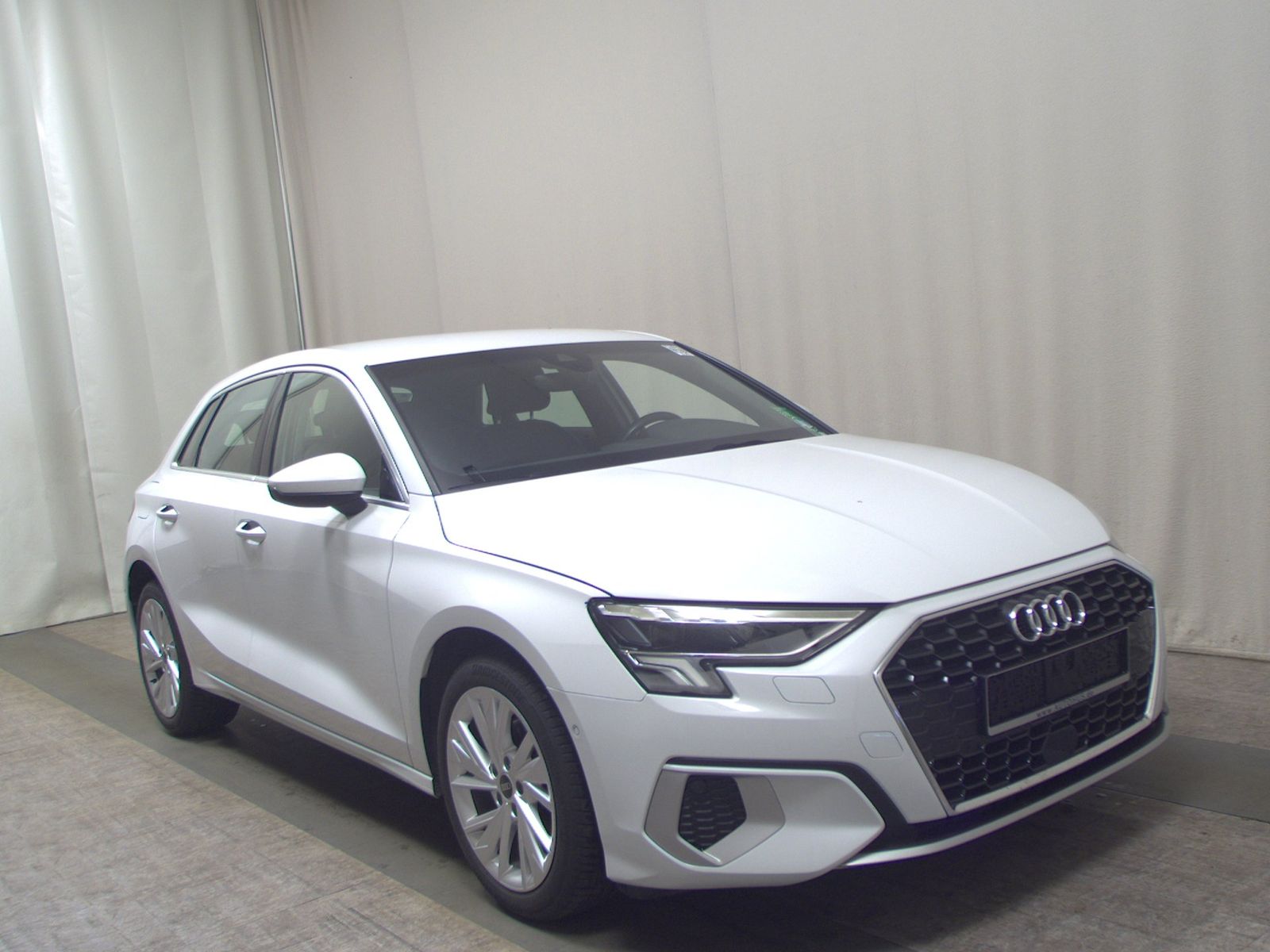 Audi A3 Sportback 1.5 TFSI Leder Navi vc Sound RFK foto 3