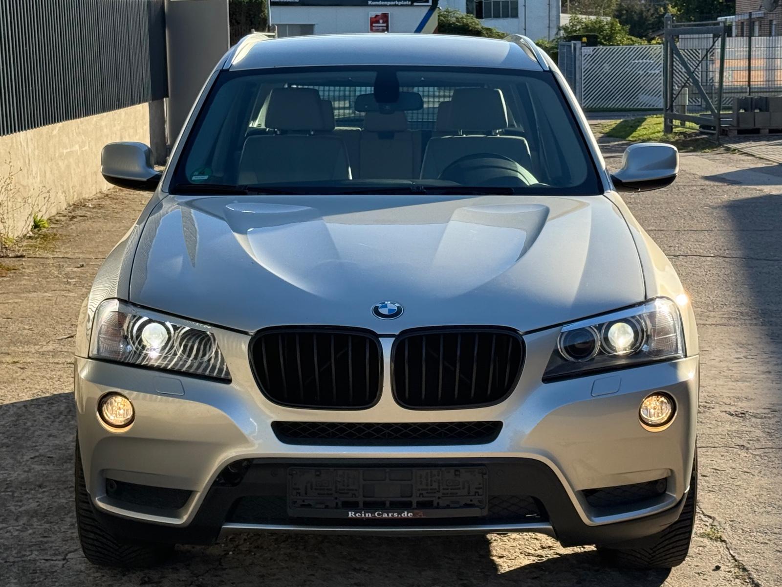 BMW X3 Xdrive20d*Xenon*Leder*Navi*AHK*1.Hand*Klima