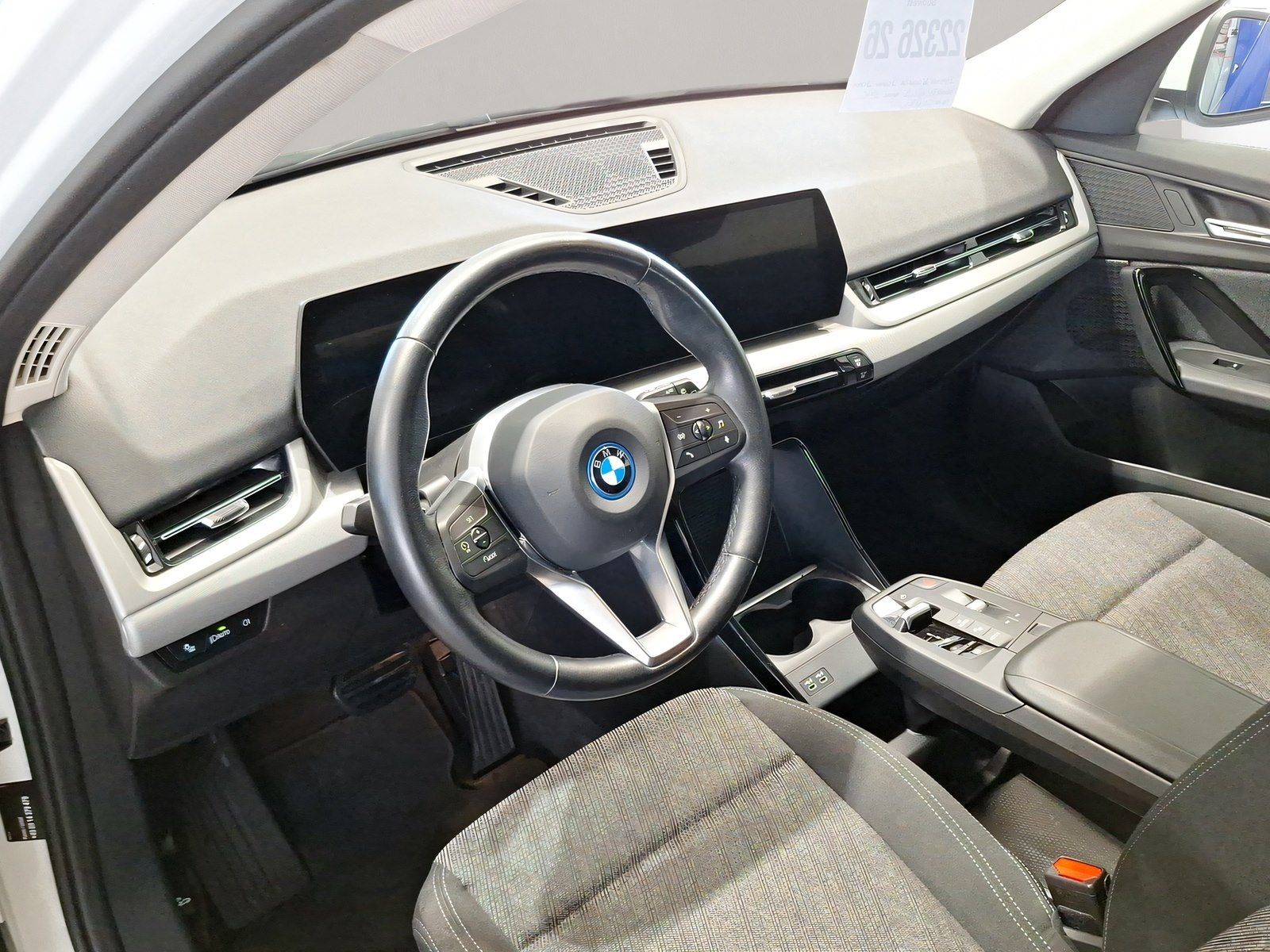 BMW iX1 xDrive30 Kamera Sitzheizung foto 4