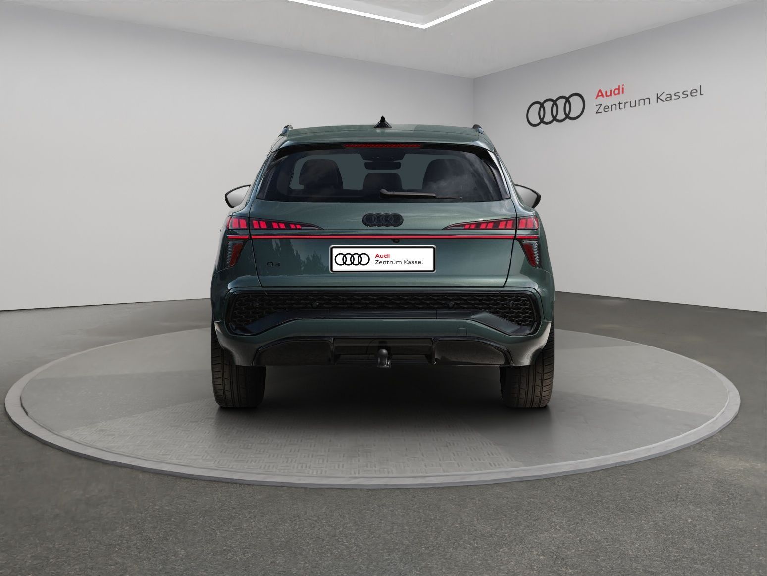 Audi Q3 SUV e-hybrid S line Matrix AHK Tech pro 360° foto 4