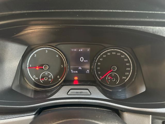 MYAUTOCENTER – Gebraucht- und Jahreswagen mit Werkstattservice in Pfaffenhofen Volkswagen T6.1 *MWST*ACC*LED*AHK*1-HAND*TÜV-1127*