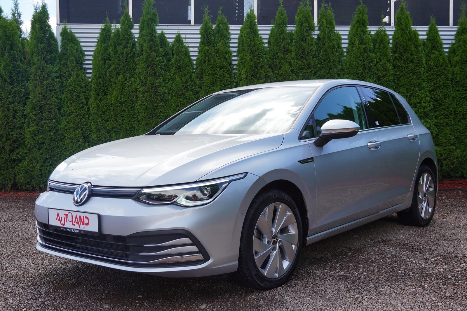 Volkswagen Golf VIII 1.5 TSI Style LED ACC Kamera AHK Navi, миниатюра 2