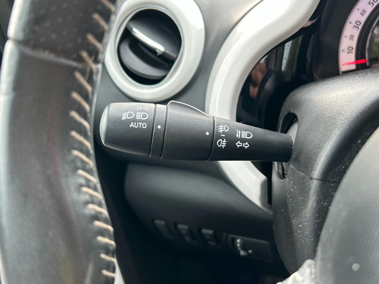 Renault Twingo Intens TCe 90 Klimaauto. Navi PDC Kamera