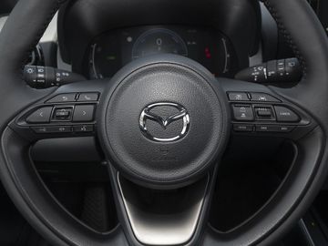 Mazda 2 Hybrid Homura KameraACAADABLEDLenkradheiz.